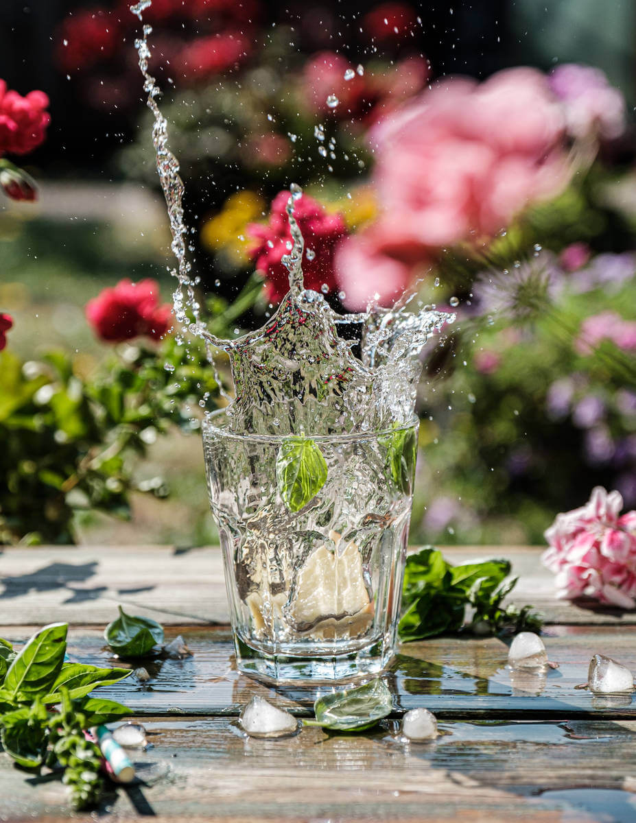 Pourquoi boire beaucoup d’eau après l’ostéopathie ? Bienfaits et explications